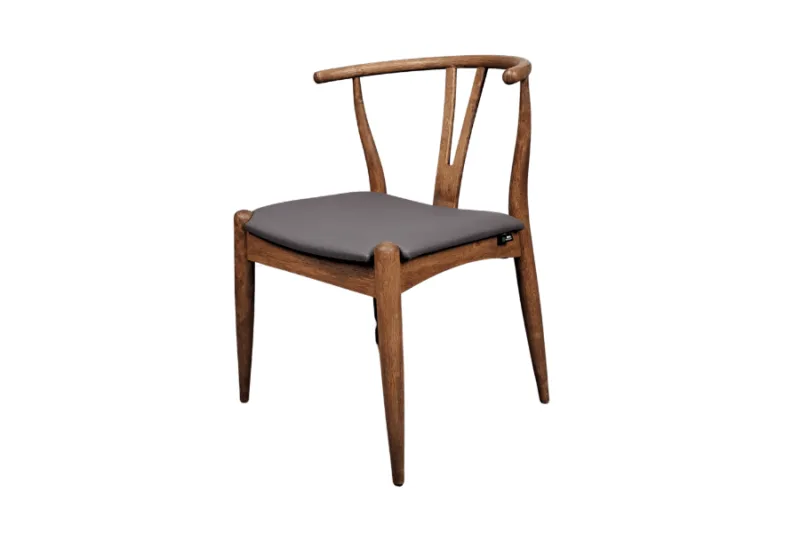 Wishbone Sandalye